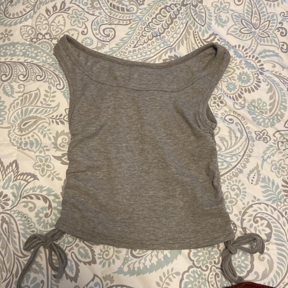 DEAL $$ Crop Tops XS 10 (TEN)Crop Tops DEAL $$ - Picture 7 of 12
